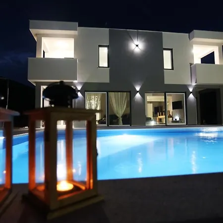 Villa Sky - Heating Pool *