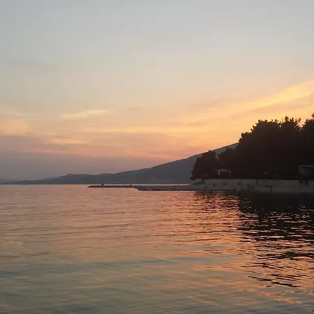 Sky - Heating Pool Villa Kaštel Novi